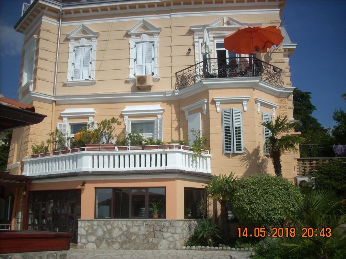 Apartment At Sea Lovran Dış mekan fotoğraf