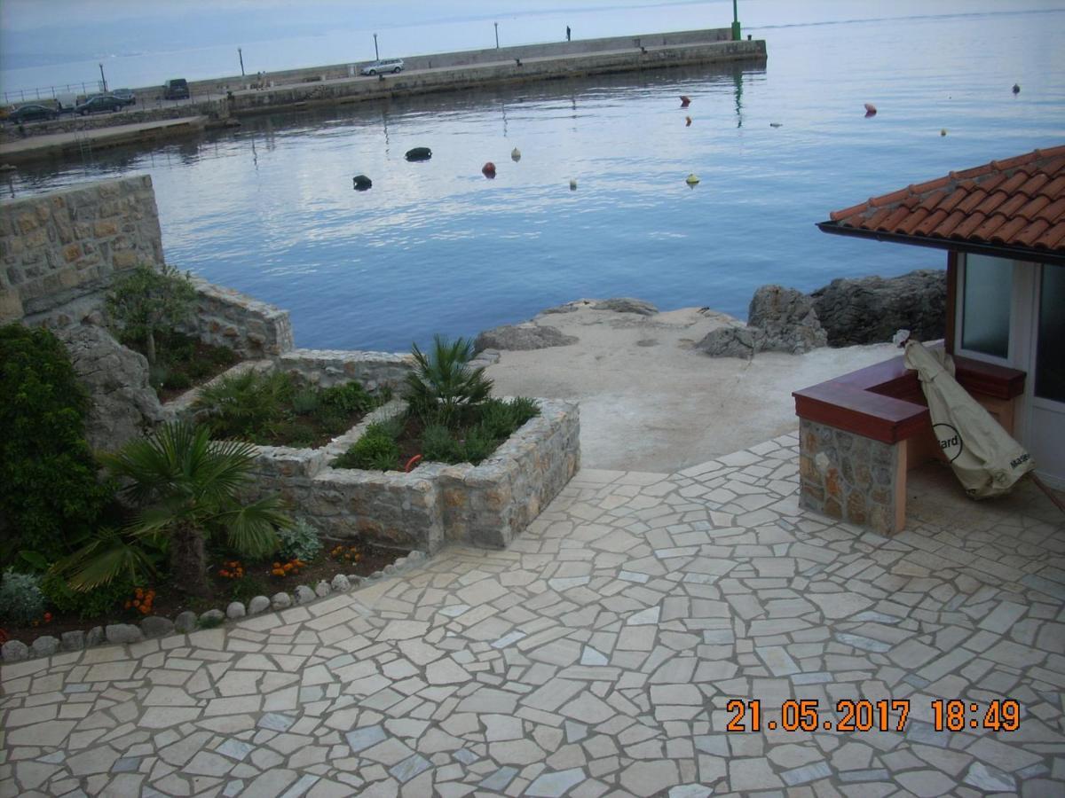 Apartment At Sea Lovran Dış mekan fotoğraf