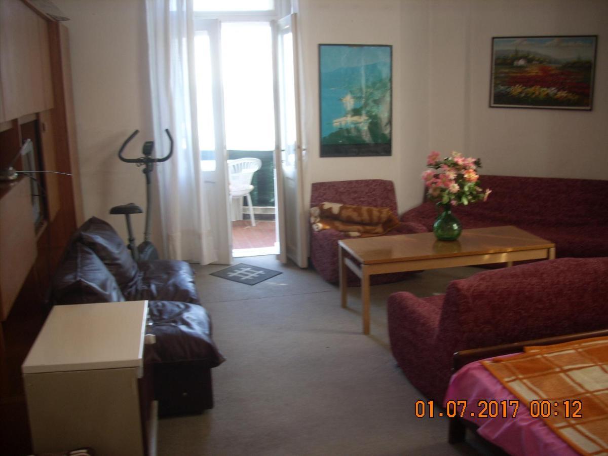 Apartment At Sea Lovran Dış mekan fotoğraf